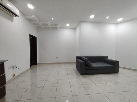 Manama, Apartments/Houses, BHD 175/year,  1 BR,  Jidali:- 1Bhk Semifurnished Flat On Rent With Unlimited Ewa..