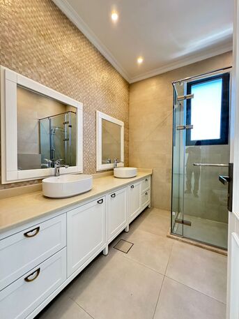 Abdoun, Villas, JOD 60000,  500 Sq. Meter,  Modern Attached Villa For Rent