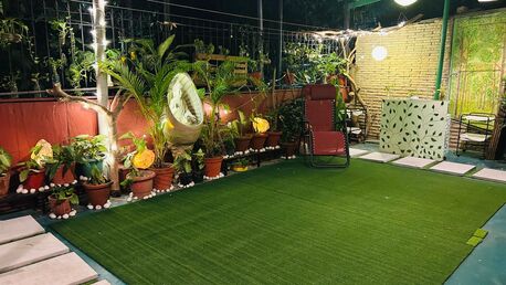 New Delhi, Buildings, INR 0,  Homestay With Hot Water Facilities: Comfort That Guests Actually Notice