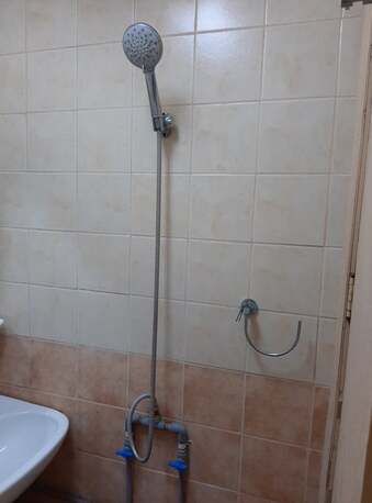 Al Khobar Al Shamalia, Rooms Available, SAR 900/month,  12 Sq. Meter,  Semi Furnished Room For FILIPINO Only With Split AC And Toilet & Bathroom