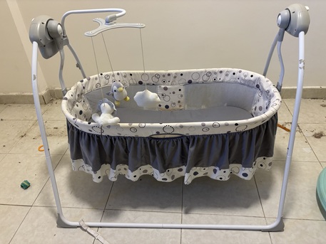 Yanbu, Baby & Kid Stuff, SAR 140,  Baby Cradle And Walker For Urgent Sale