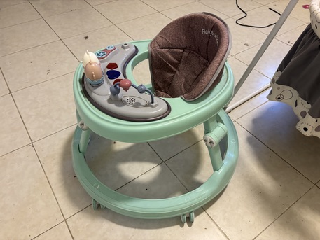 Yanbu, Baby & Kid Stuff, SAR 140,  Baby Cradle And Walker For Urgent Sale