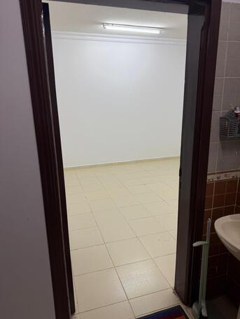 Al Yarmouk, Rooms Available, SAR 1100/month,  20 Sq. Meter,  Sr 1100 / Month,Room Available