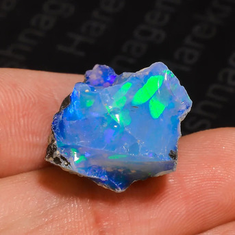 Mumbai, Jewelry, DR 88,  Earth-mined Rough White Ethiopian Opal | Natural Raw Gemstones (20X17X13 Mm)