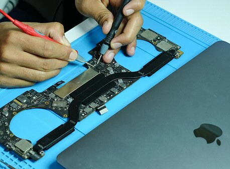 Bur Dubai, Technical, Mobile Phone Repair &ndash; Repairing Mobiles, Laptops & More Across Dubai