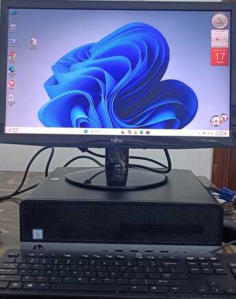 Manama, Computers, BHD 110,  Like New Full Set Hp Core I7 9th GEN /16 GB Ram DDR4 /128 SSD+500/3.2 GHz /Monitor /Wifi