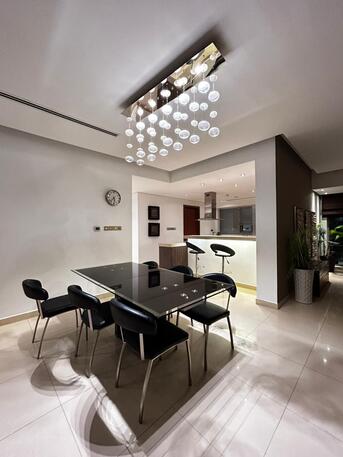 Manama, Apartments/Houses, BHD 1250/month,  Furnished,  Apartment For Rent Or Sale In Reef Island