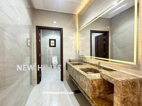Kuwait City, Apartments/Houses, KWD 1150/month,  4 BR,  4 MASTER BEDROOM FLOOR FOR RENT IN MANSOURIYA