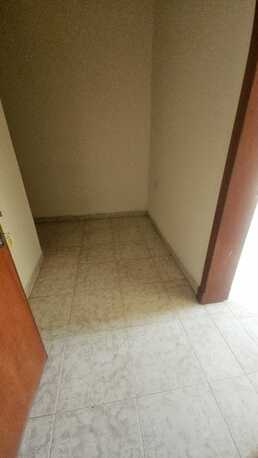 Salmaniya, Apartments/Houses, BHD 120/month,  2 BR,  2 Bedroom Unfurnished Flat For Rent Without Ewa