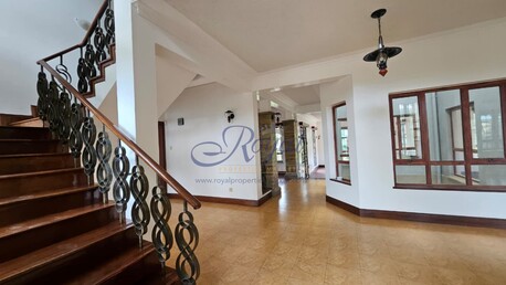 Nairobi, Apartments/Houses, KES 550000/month,  5 BR,  Runda &ndash; Elegant 5-Bedroom All-En-Suite To Let (Gated Community)
