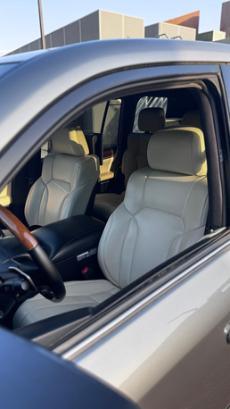 Manama, Vehicles, Cars & Trucks , BHD 20000,  Lexus LX 570,  2016,  Automatic,  170000 KM,  LEXUS LX570S