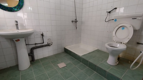 Mahooz, Apartments/Houses, BHD 150/year,  1 BR,  Mahooz:- Rooftop Semifurnished Studio Flat On Rent With Ewa..