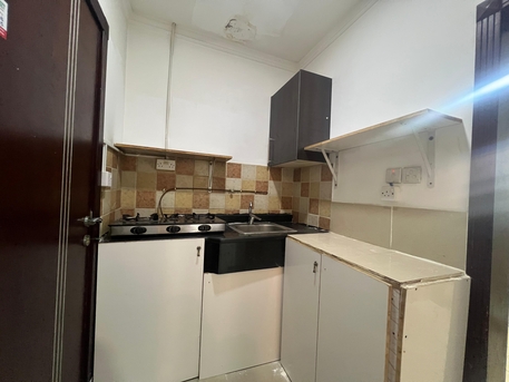 Mahooz, Apartments/Houses, BHD 200/year,  Furnished,  1 BR,  ADLIYA ???? EXCELLENT SPACIOUS STUDIO ROOM FULLYFURNISHED WITH⚡EWA UNLIMITED CONTACT :- +9