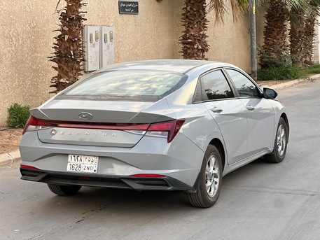 Riyadh, Vehicles, Cars & Trucks , SAR 44000,  Hyundai Elantra,  2021,  Automatic,  290000 KM,  Just Buy & Drive Situation Elantra