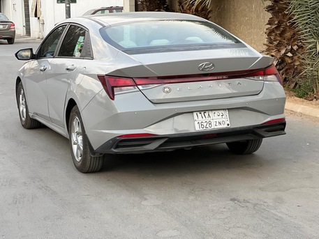 Riyadh, Vehicles, Cars & Trucks , SAR 44000,  Hyundai Elantra,  2021,  Automatic,  290000 KM,  Just Buy & Drive Situation Elantra