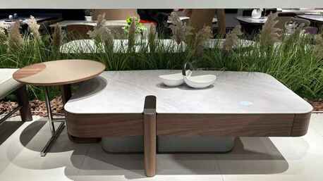 New Delhi, Furniture, Modern Luxury Center Table &ndash; Elegant Design For Stylish Living Rooms