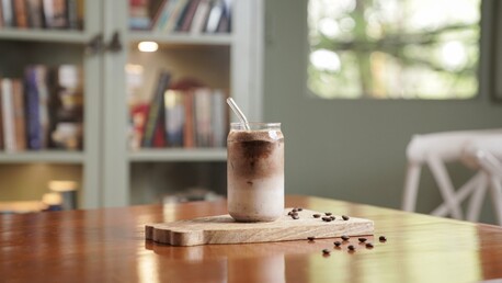 New Delhi, Food & Drink, Your Next Favorite Spot &ndash; Best Cafe In Hauz Khas Village