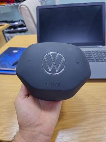 Dubai Marina, Auto Parts, AED 22,  Volkswagen Spare Parts