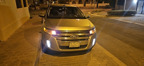Jeddah, Vehicles, Cars & Trucks , SAR 35000,  Ford Edge,  2013,  Automatic,  275000 KM,   . Bumper To Bumper Original