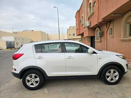 Jubail, Automotive, KIA Sportage 2016 Petrol - 2.0 Engine - Available For Rental