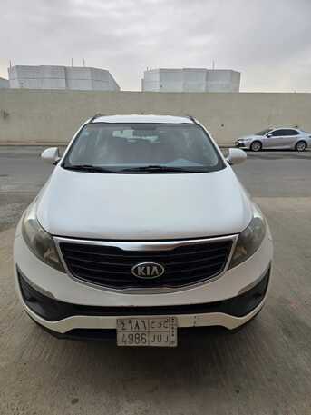 Jubail, Automotive, KIA Sportage 2016 Petrol - 2.0 Engine - Available For Rental