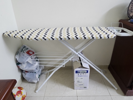 Yanbu, Household Items, SAR 100,  Iron Stand Only 100sr