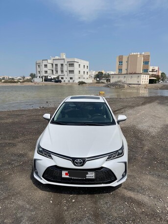 Saar, Vehicles, Cars & Trucks , BHD 7500,  Corolla GLi Full Option,  2024,  Automatic,  21900 KM,  First Owner Full Option Gli Corolla - First Owner