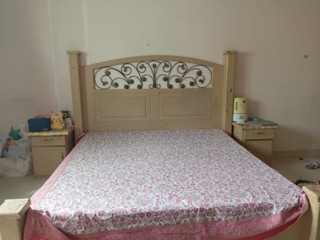 Riyadh, Household Items, SAR 300,  Good  Conditioned  Bed Set