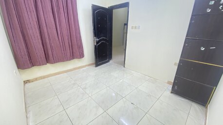 Gudaibiya, Apartments/Houses, BHD 220/month,  2 BR,  Gudaibiya:- Close Ajeeb Stores  2BR Semi-Furnished Flat On Rent.Bd 220/- With Unlimited