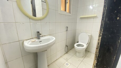 Gudaibiya, Apartments/Houses, BHD 220/month,  2 BR,  Gudaibiya:- Close Ajeeb Stores  2BR Semi-Furnished Flat On Rent.Bd 220/- With Unlimited