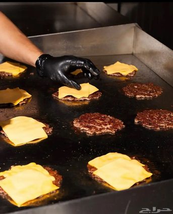Al Qatif, Jobs, Chef Burger