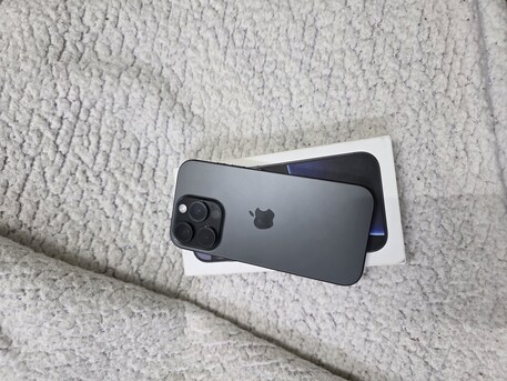 Akrabia, Mobile Phones, SAR 3000,  IPhone 16 Pro 128gb Sale Swap 100 Battery Life Only Serious Buyer Contact