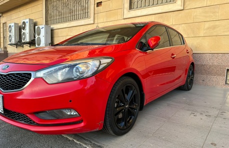 Jeddah, Vehicles, Cars & Trucks , SAR 37000,  KIA CERATO 2016 Full Option Low Mileage,  2016,  Automatic,  121000 KM,  Kia Cerato  Full Option