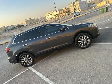 Riyadh, Vehicles, Cars & Trucks , SAR 24500,  Mazda CX-09,  2014,  Automatic,  247000 KM,