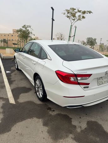 Riyadh, Vehicles, Cars & Trucks , SAR 69500,  HONDA ACCORD -,  2018,  Automatic,  200000 KM,  100 % ORIGINAL CONDITION