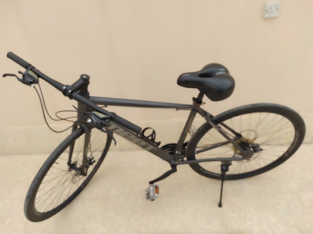 Umm Al Hamam, Computers, SAR 550,  Meet Hybrid Bike M/L MTB Road Bike