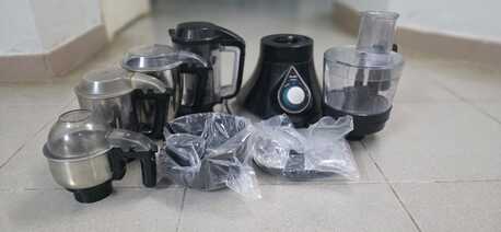 Al Murabba, Household Items, SAR 200,  Preeti Mixer Grinder Cosmo