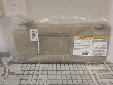 Riyadh, Appliances, SAR 100,  TOYOTA OEM CAR STEREO+3 BURNER GAS STOVE+ CAR SUN VISOR