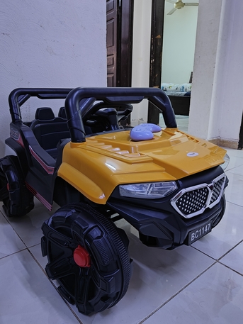 Al Wajh, Toys & Games, SAR 350,  Kids Electric Car/Jeep Almost New
