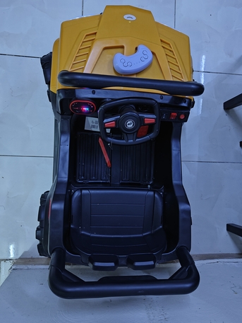 Al Wajh, Toys & Games, SAR 350,  Kids Electric Car/Jeep Almost New