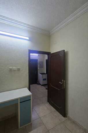 Al Malaz, Rooms Available, SAR 1000/month,  18 Sq. Meter,  Neat & Spacious Room For Rent &ndash; Ideal For Single Bachelor