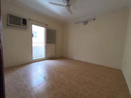 Gudaibiya, Apartments/Houses, BHD 160/year,  2 BR,  Gudaibiya:- 2Bhk Unfurnished Flat On Rent Beside Divya