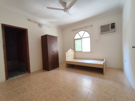 Gudaibiya, Apartments/Houses, BHD 160/year,  2 BR,  Gudaibiya:- 2Bhk Unfurnished Flat On Rent Beside Divya