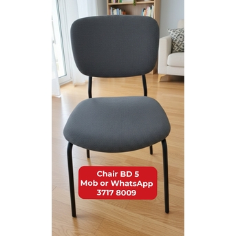Manama, Furniture, BHD 5,  🌍🌏Chair In Good Condition For Sale With Delivery