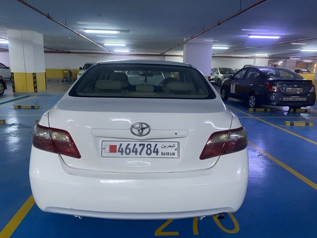 Salmaniya, Vehicles, Cars & Trucks , BHD 1400,  Toyota Camry,  2008,  Automatic,  130000 KM,