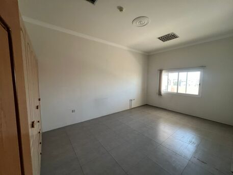 Zinj, Offices, BHD 800,  280 Sq. Meter,  Large Corporate Office Space In Zinj Bahrain | 4 Rooms |