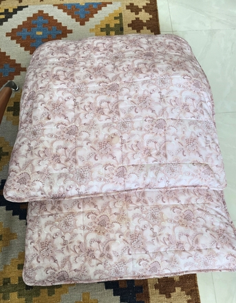Juffair, Furniture, BHD 2,  2 Large Cushions For Sale