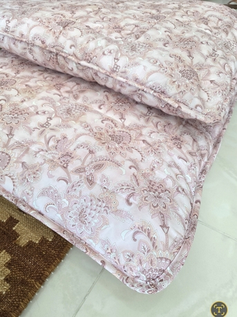 Juffair, Furniture, BHD 2,  2 Large Cushions For Sale