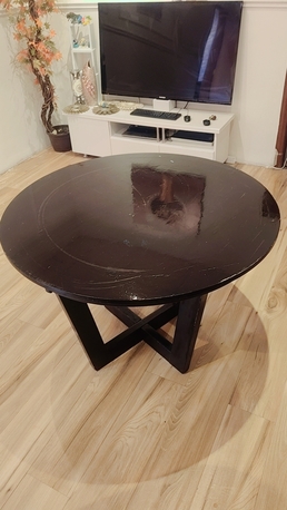 Dammam, Furniture, SAR 200,  STYLISH Round Dining Table, Hard Wood, Excellent Quality