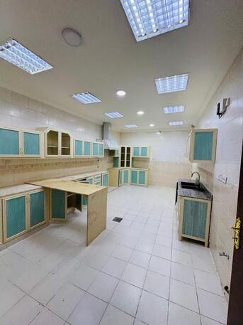 Rumaithiya, Villas, KWD 1800,  Villa For Rent In Rumaithiya, Corner Lot, Two Floors, 8 Rooms,